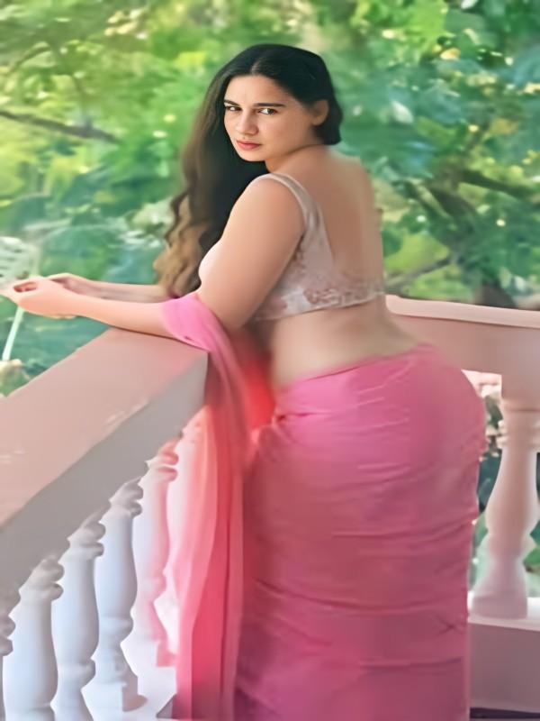 Call Girls in Howrah