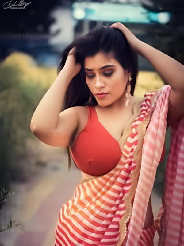 Call Girls in Howrah